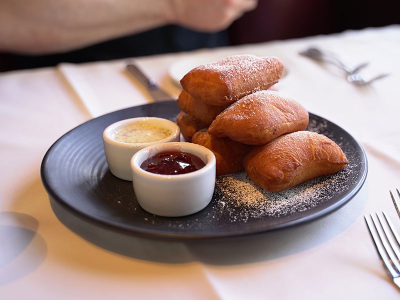 Beignets Powder Sugar