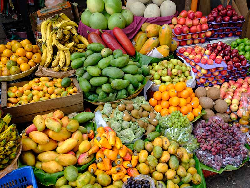 Trying Guatemalan Fruits.Jpeg