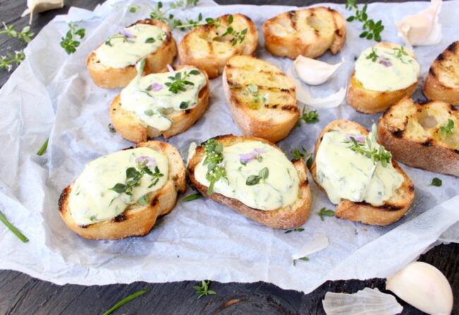 Goat Cheese Crostini