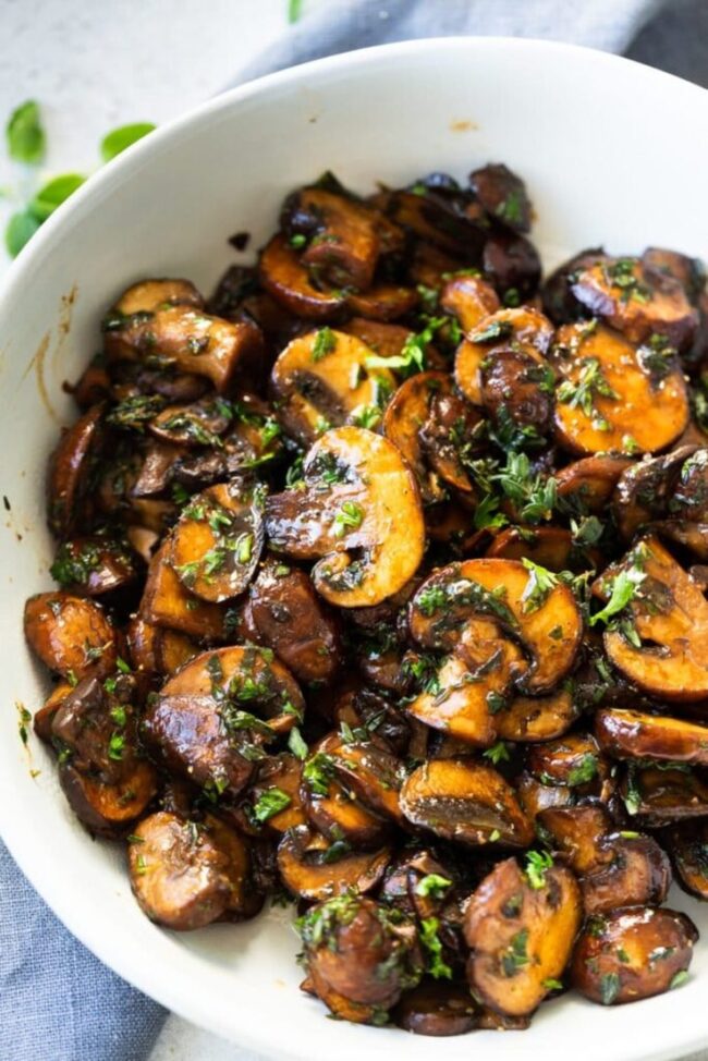 Sauteed Mushrooms with Garlic