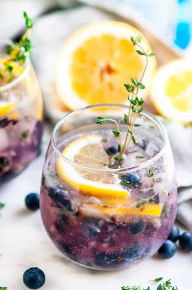 Blueberry Lemon Gin Fizz