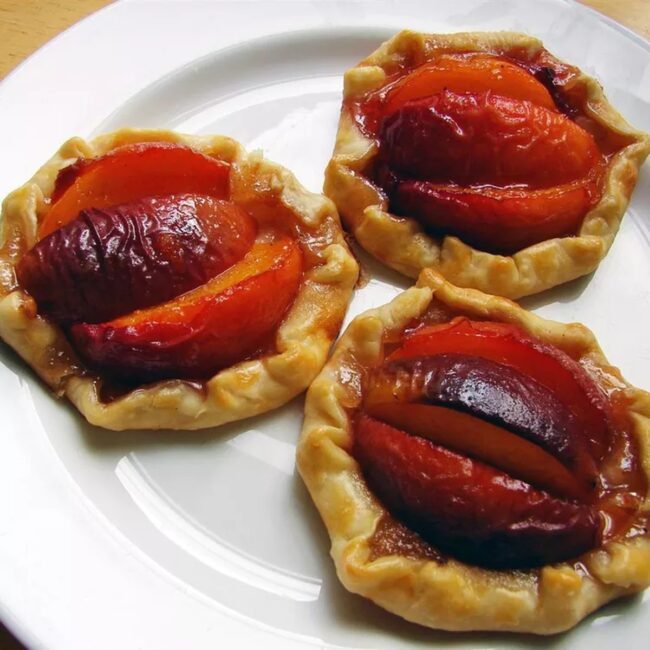 Peach Melba Tartlets