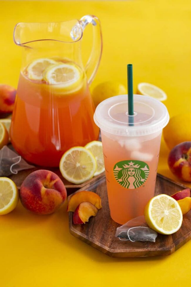 Shaken Iced Peach Green Tea Lemonade