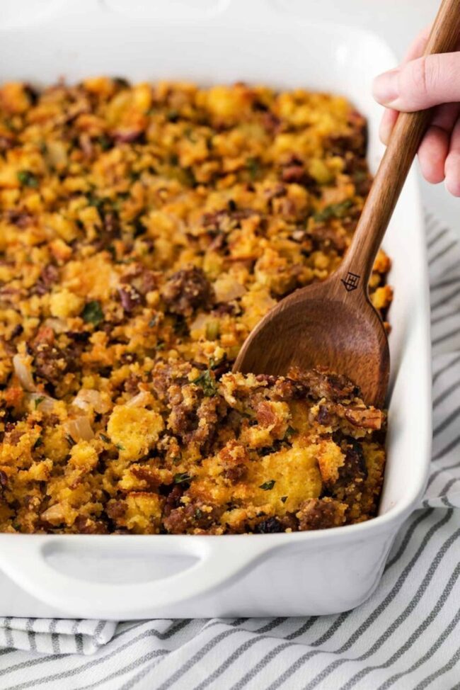 Sausage and Cornbread Dressing