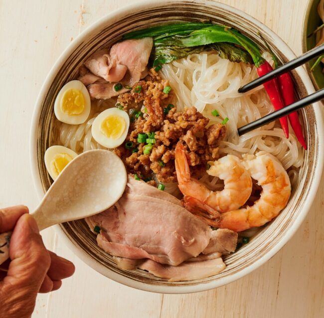 Hu Tieu (Vietnamese Noodle Soup)