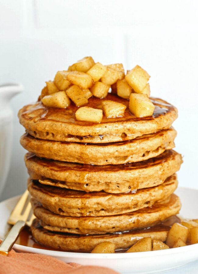 Apple Cinnamon Pancakes