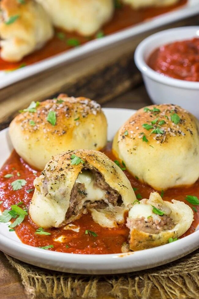 Pizza-Stuffed Meatballs