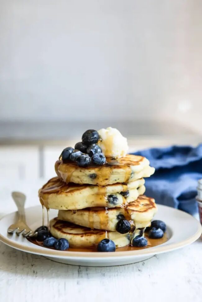 Fluffy Blueberry Pancakes