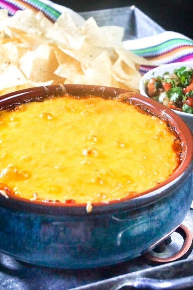 Easy Refried Bean Dip