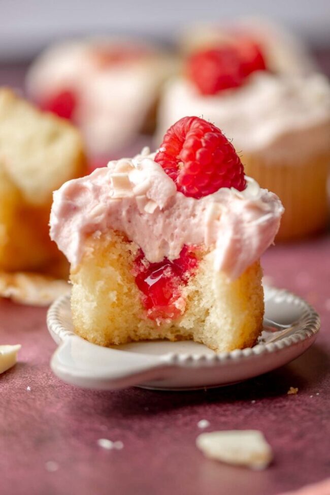 White Chocolate Raspberry Cupcakes