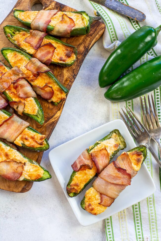 Air Fryer Bacon-Wrapped Jalapeno Poppers