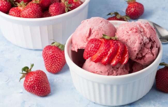 Creamy Strawberry Ice Cream