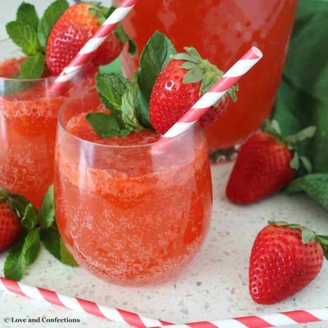 Berry Lemonade Spritzer