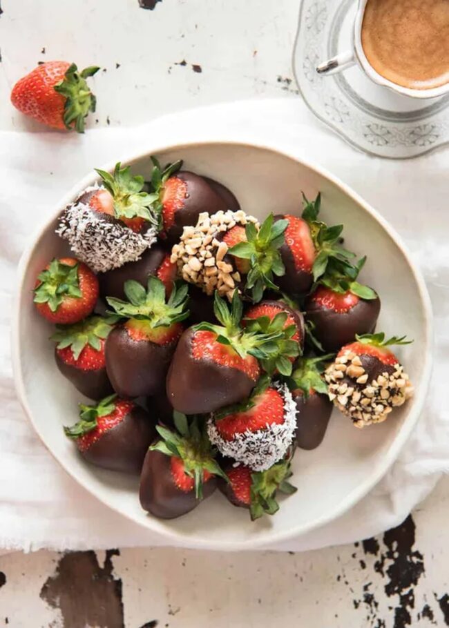 Chocolate-Dipped Strawberries