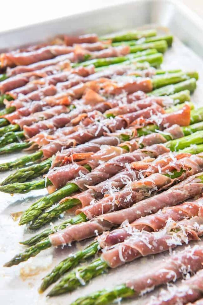 Prosciutto-Wrapped Asparagus