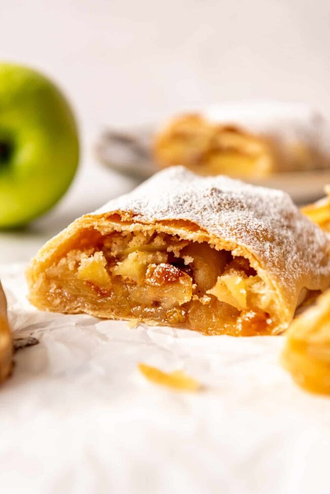 Apfelstrudel