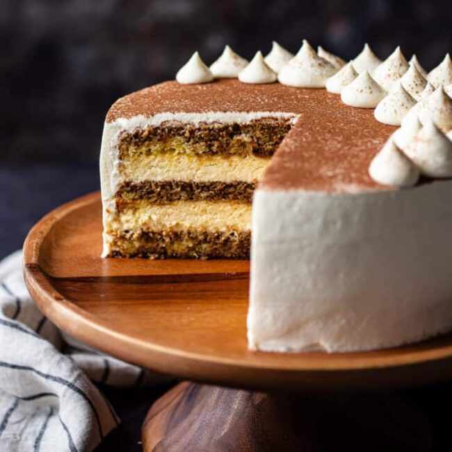 Tiramisu Cake